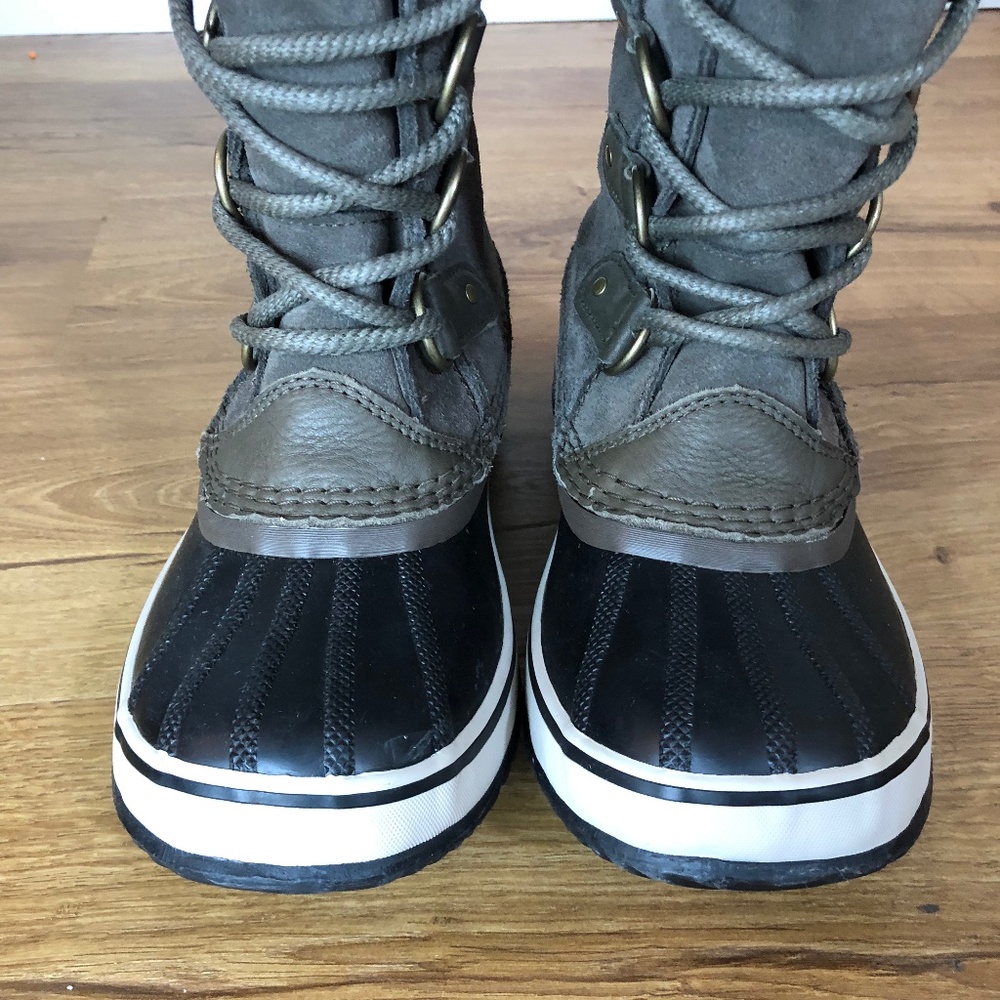 Sorel Joan of Arctic Lace Up Winter Boot Size 6 - Picture 5 of 7